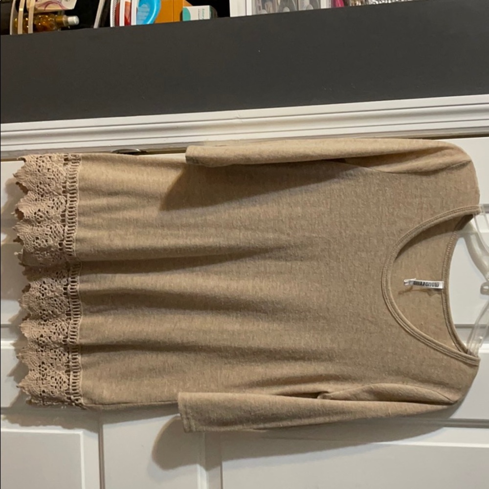 Women’s tan dress